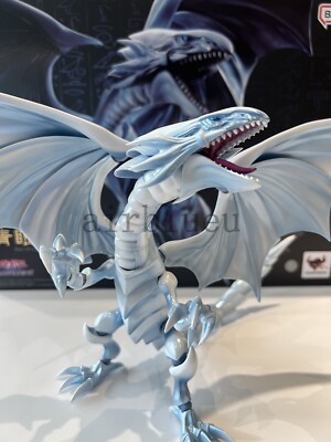 Bandai S.H.MonsterArts SHM BLUE EYES WHITE DRAGON Action Figures Toys Boy Gifts-image