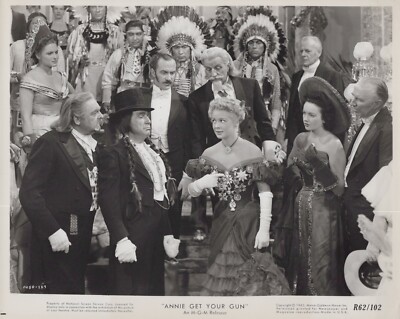 Betty Hutton in Annie Get Your Gun (1962)🎬🌟Original Vintage Photo 788-image