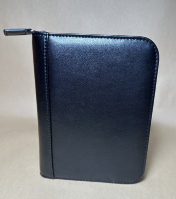 Franklin Covey Compact Zipper 6 Ring Binder Planner Black Faux Leather-image