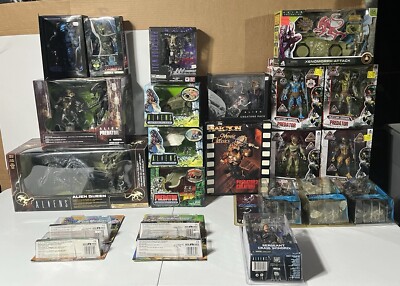 Predator Alien collection Galoob McFarlane S.H. Monster Arts 23 Piece New In Box-image