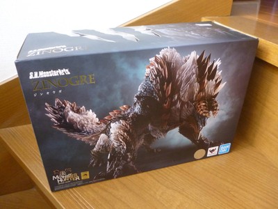 Bandai S.H.MonsterArts Zinogre Monster Hunter Figure 1 Box Rare Vintage-image