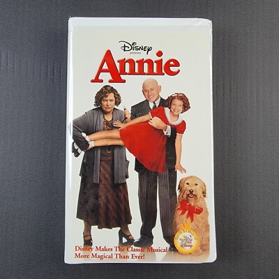 Walt Disney ANNIE VHS 19056 movie videotape children 1999 Kathy Bates-image