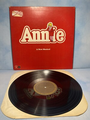 Annie “A New Musical” RARE NM- PROMO Vinyl Record LP Columbia JS 34712 1977-image
