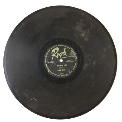 ANNIE LAURIE 78~I Ain't Gonna Let You In/I Need Your Love~Regal 3273~Paul Gayten-image