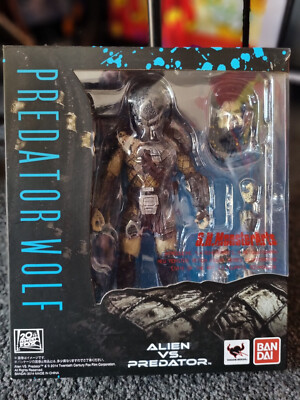 S.H. Monsterarts Wolf Predator SH Figuarts Alien Vs Predator Bandai -Read desc--image