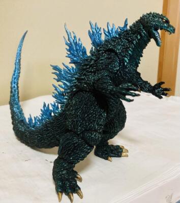 SH MonsterArts Custom Godzilla (2003) Painted Metallic Green Japan Edition-image
