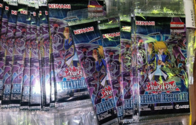 Konami -Yu-Gi-Oh! Box (30 Pack/Booster) - Duelist Pack: Legendary Duelists-image