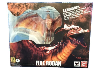 BANDAI S.H. MonsterArts Godzilla FIRE RODAN RADON Figure w/box-image