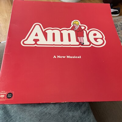 Annie  A New Musical LP CBS Masterworks JS 34712 Vinyl Record Album 1977 -image