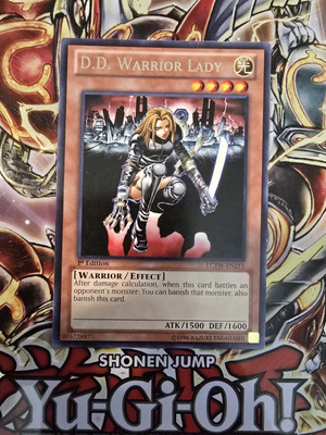 YUGIOH D.D. Warrior Lady LCYW-EN215 Rare 1st Edition LP-image
