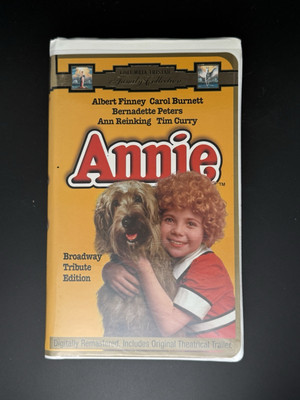 Annie VHS 1999 Broadway Tribute Edition Family Collection Columbia Tristar-image