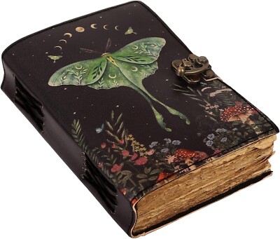 Blank Spell Book of Shadows Journal with Lock Clasp Vintage Handmade Leather-image