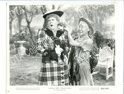 ANNIE GET YOUR GUN-1962-8X10 PROMO STILL-BETTY HUTTON-BENAY VENUTA-COMEDY-F VF-image