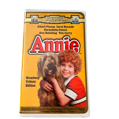 Annie 1997 VHS Broadway Tribute Edition in Clamshell Case-image