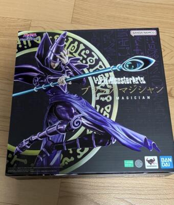 S.H.MonsterArts Yu-Gi-Oh! Dark Magician TAMASHII NATIONS Bandai  New JPN-image