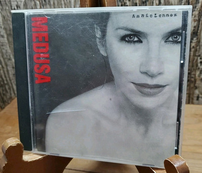 ANNIE LENNOX ~ 
