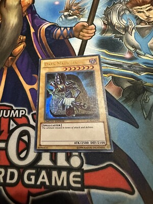YuGiOh Dark Magician Limited Edition LC01-EN005 Ultra Rare NM-image