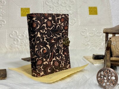 Handmade Vintage Leather Journal Garden Flower Notebook  Gifts for men & wowen-image