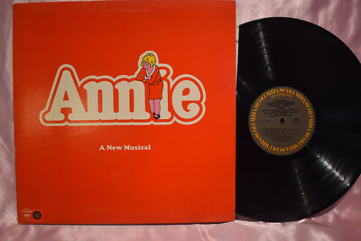ANNIE A New Musical LP-image