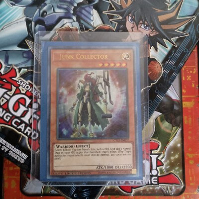 Junk Collector CT15-EN007 2018 Mega-Tins Limited Edition { MISPRINT}-image